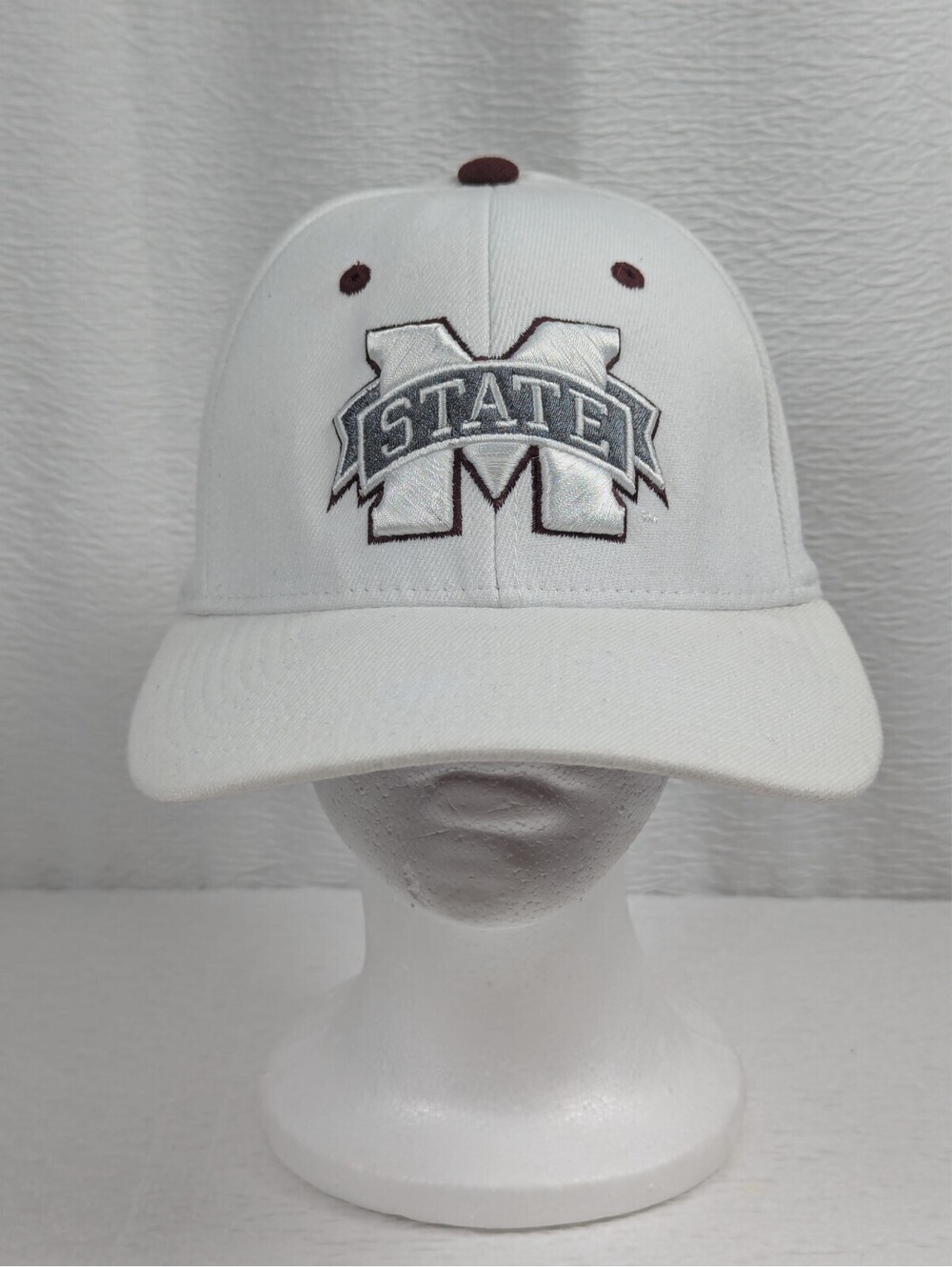 NCAA - Mississippi State Dawgs - Fitted Zephyr M/L - Original Authentic
